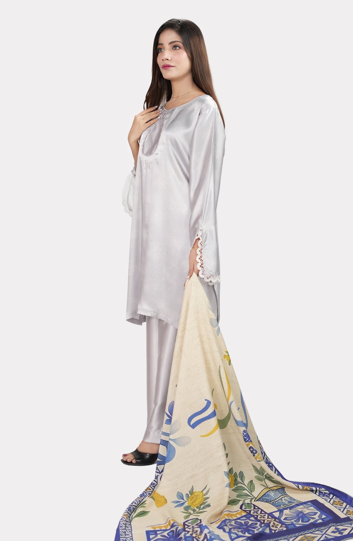 Neelam Grace – Printed Marina Stole